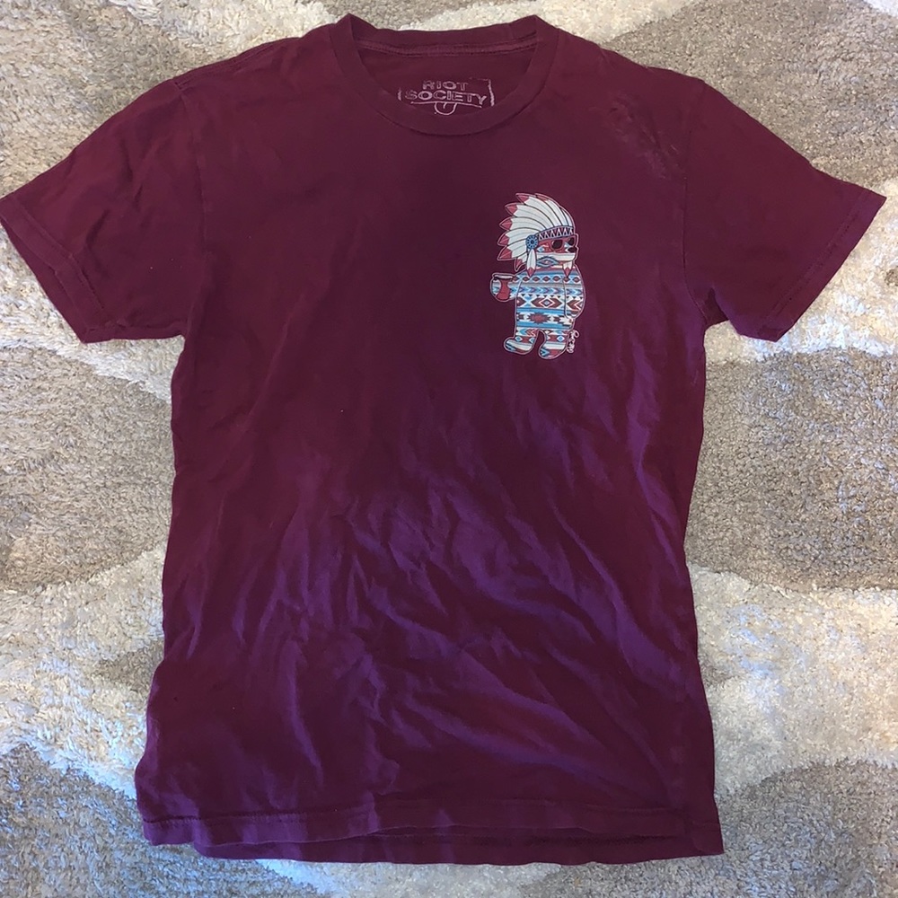Riot Society size Small maroon t-shirt